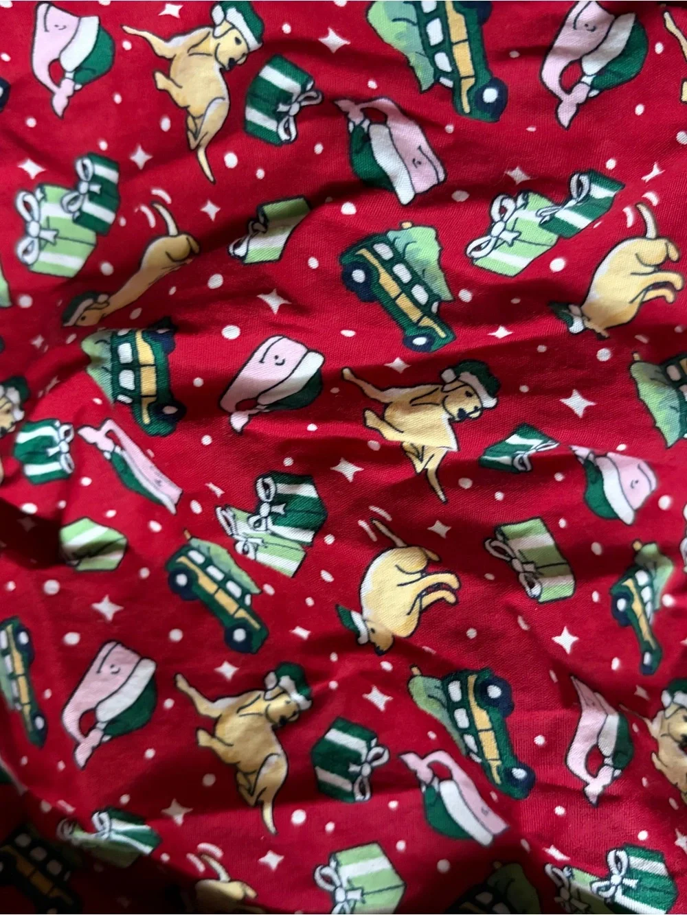 Vineyard Vines Red and Green Holiday Lounge Pants